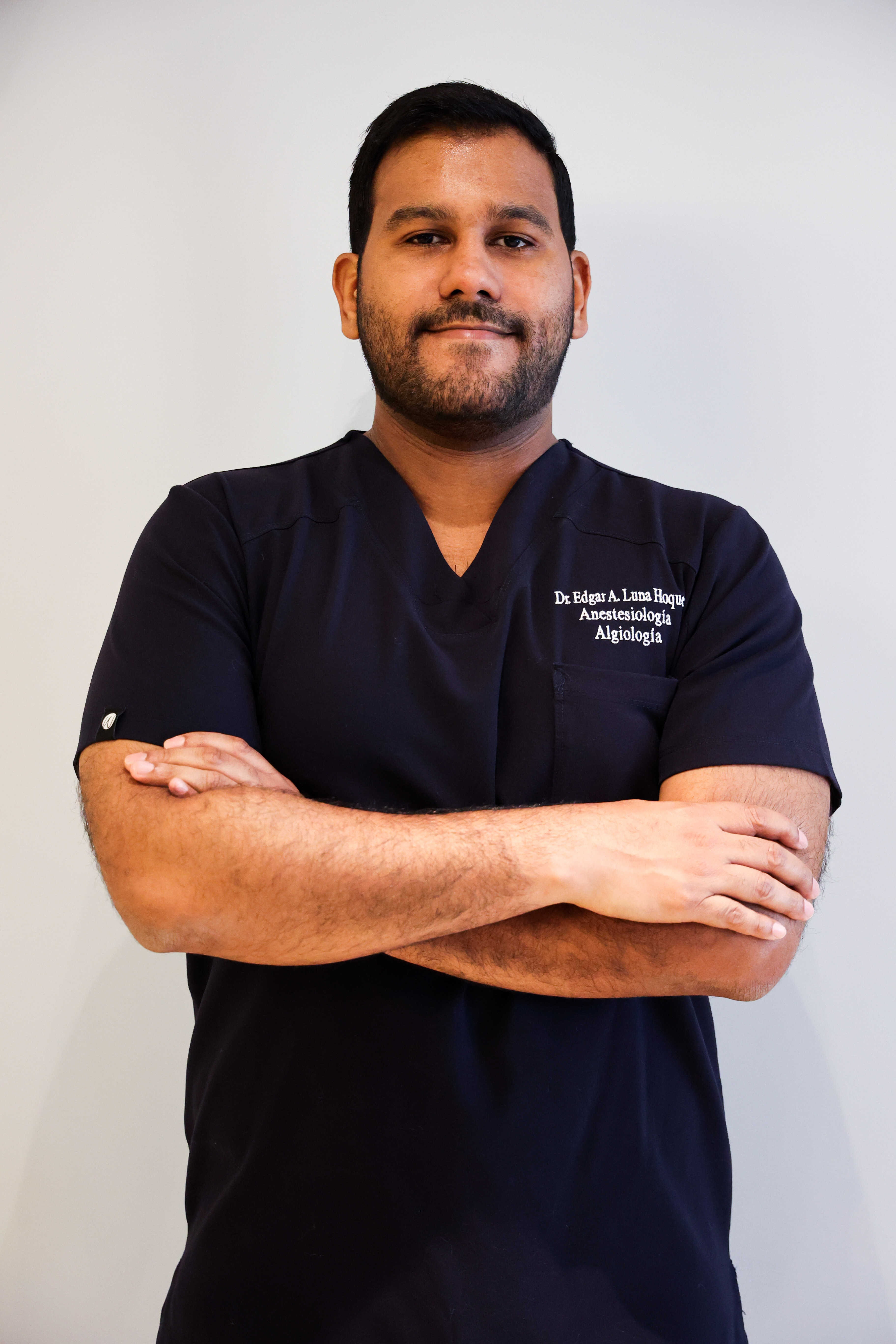 Dr. Edgar Luna